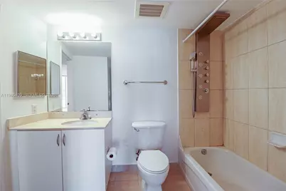 1750 N Bayshore Dr #3909, Miami, FL 33132 - Photo 8