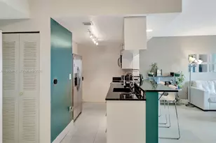 275 NE 18th St, Miami, FL 33132 - Photo 6