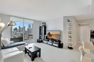 275 NE 18th St, Miami, FL 33132 - Photo 12
