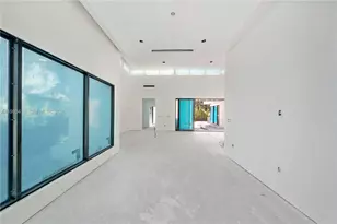 820 NE 111th St, Biscayne Park, FL 33161 - Photo 28