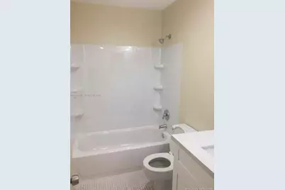 2029 NW 46th Ave #E302, Lauderhill, FL 33313 - Photo 8