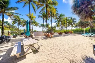 9172 Collins Ave, Surfside, FL 33154 - Photo 22