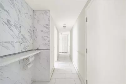 610 8th St #102, Miami Beach, FL 33139 - Photo 18