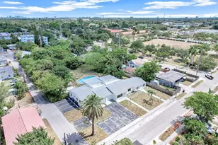 2415 Pierce St, Hollywood, FL 33020 - Photo 14