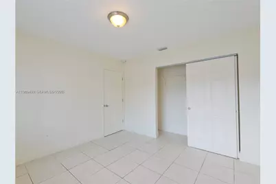 4946 Serafica Dr #18, Lake Worth, FL 33461 - Photo 6