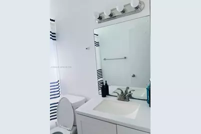 4435 Treehouse Ln #H, Tamarac, FL 33319 - Photo 16