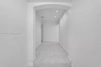 2417 Pierce St #-, Hollywood, FL 33020 - Photo 10