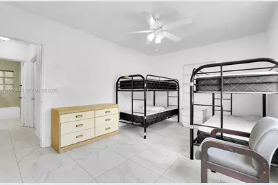 2417 Pierce St #-, Hollywood, FL 33020 - Photo 20