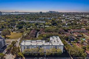 8950 NE 8th Ave, Miami, FL 33138 - Photo 12