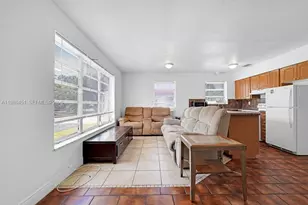 2419 Pierce St, Hollywood, FL 33020 - Photo 12