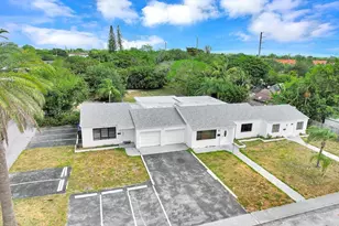 2419 Pierce St, Hollywood, FL 33020 - Photo 4