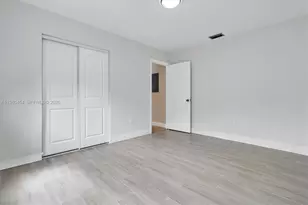 2805 E Lexington Dr, Miramar, FL 33025 - Photo 18