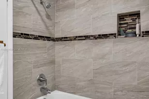 8650 NW 46th Ct, Lauderhill, FL 33351 - Photo 20