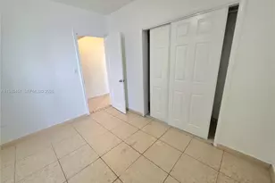 7501 Byron Ave, Miami Beach, FL 33141 - Photo 18