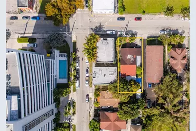 566 NW 1st St, Miami, FL 33128 - Photo 12