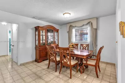 9310 SW 20th St, Miami, FL 33165 - Photo 8