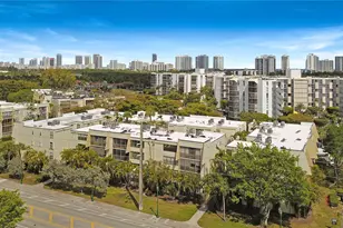 20381 NE 30th Ave, Aventura, FL 33180 - Photo 2