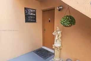 6425 W 27th Ct, Hialeah, FL 33016 - Photo 1