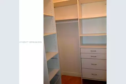 19900 E Country Club Dr #806, Aventura, FL 33180 - Photo 2