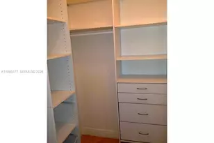 19900 E Country Club Dr, Aventura, FL 33180 - Photo 2