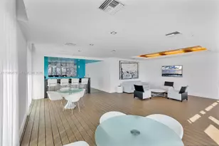 500 Brickell Ave, Miami, FL 33131 - Photo 36