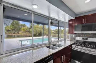 8699 NW 26th Pl, Sunrise, FL 33322 - Photo 4