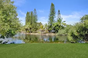 8699 NW 26th Pl, Sunrise, FL 33322 - Photo 32