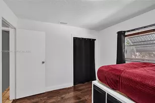 8699 NW 26th Pl, Sunrise, FL 33322 - Photo 22