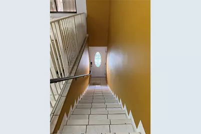 7792 W 29th Way #202, Hialeah, FL 33018 - Photo 14