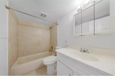 301 NW 177th St #201, Miami Gardens, FL 33169 - Photo 8