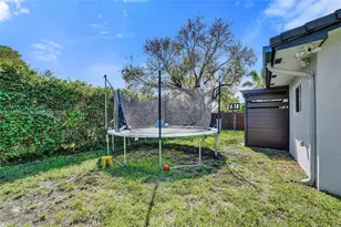 1015 S 14th Ave, Hollywood, FL 33020 - Photo 72