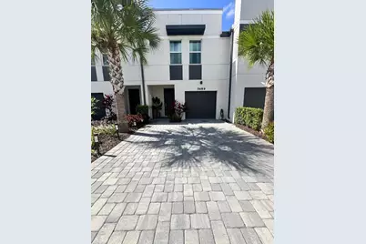 5689 Mentmore Dr, Mangonia Park, FL 33407 - Photo 1