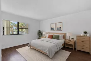 230 Lakeview Dr, Weston, FL 33326 - Photo 8