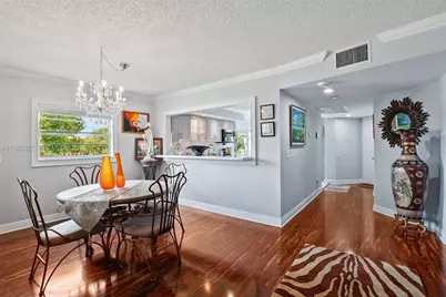 12950 SW 4th Ct #312H, Pembroke Pines, FL 33027 - Photo 4