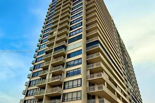 11113 Biscayne Blvd, Miami, FL 33181 - Photo 42