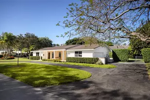 15700 SW 77th Ct, Palmetto Bay, FL 33157 - Photo 2