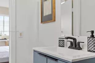 301 86th St, Miami Beach, FL 33141 - Photo 2