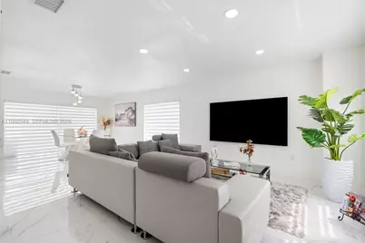 9849 SW 222nd Ter, Cutler Bay, FL 33190 - Photo 4