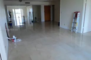 1301 NE 7th St, Hallandale Beach, FL 33009 - Photo 6