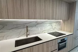 77 SE 5th St, Miami, FL 33131 - Photo 1