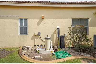 1400 Meadows Blvd #0, Weston, FL 33327 - Photo 28