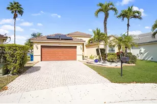 1400 Meadows Blvd, Weston, FL 33327 - Photo 2