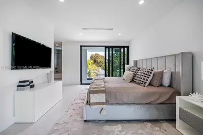 2943 SW 21st St, Miami, FL 33145 - Photo 22