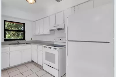 1451 NW 19th St #1-3, Fort Lauderdale, FL 33311 - Photo 8