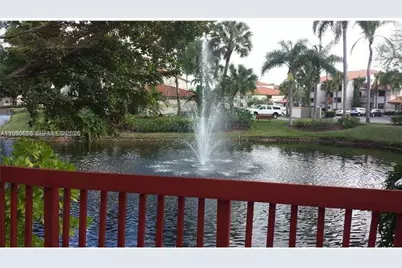 9945 Nob Hill Pl #9945, Sunrise, FL 33351 - Photo 10