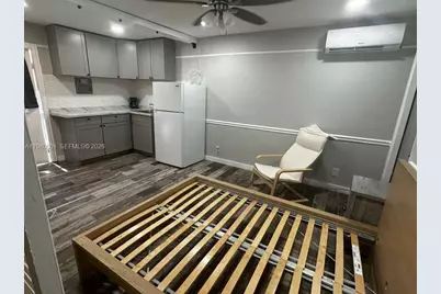 6837 SW 39th Ter #B, Miami, FL 33155 - Photo 8