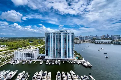 17111 Biscayne Blvd #2305, North Miami Beach, FL 33160 - Photo 2