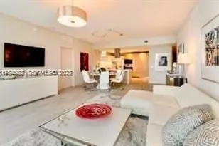 17111 Biscayne Blvd, North Miami Beach, FL 33160 - Photo 8