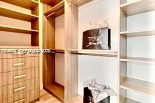 17111 Biscayne Blvd, North Miami Beach, FL 33160 - Photo 20