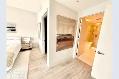 17111 Biscayne Blvd #2305, North Miami Beach, FL 33160 - Photo 28